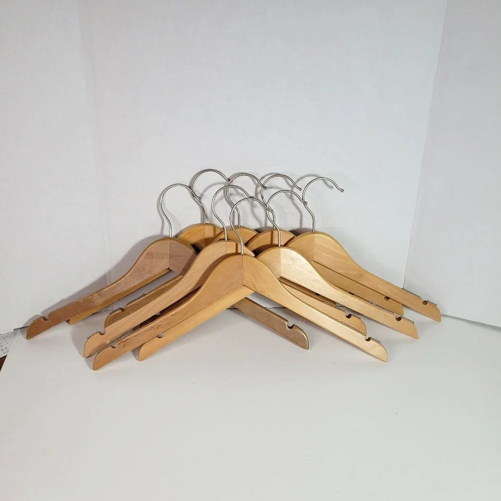 Wooden Hangers w/Rubber Non Slip Notched Shirt Grips Lot of 8